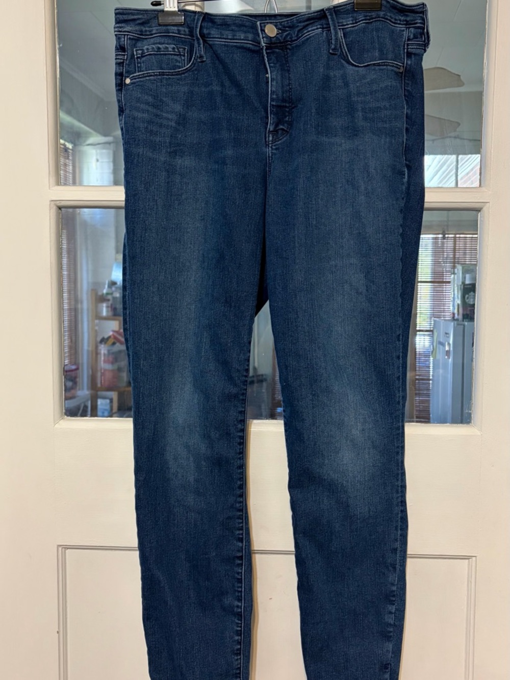 Athleta ladies Straight Jeans in Dark Blue Denim